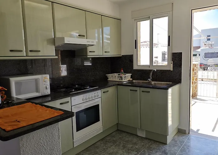 Thomas بيت للعطل دينايا